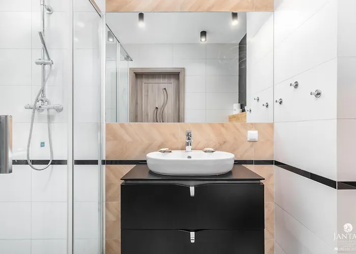 Bialy Dom By Jantar Apartment