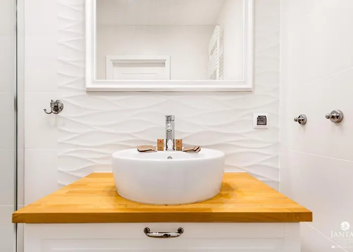 Apartment Bialy Dom By Jantar