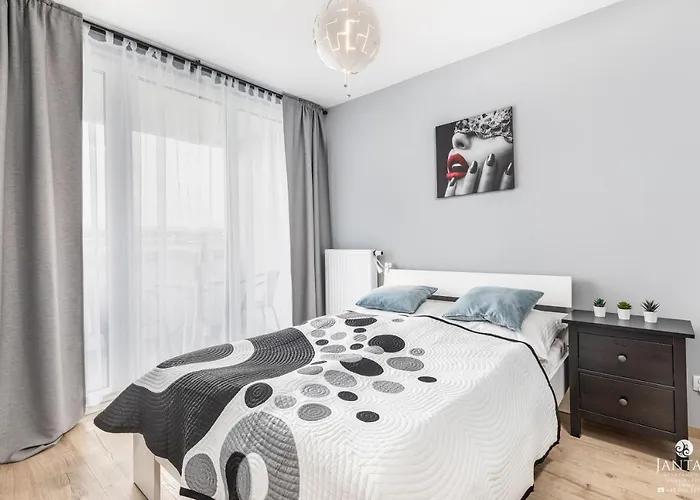 Bialy Dom By Jantar Apartment