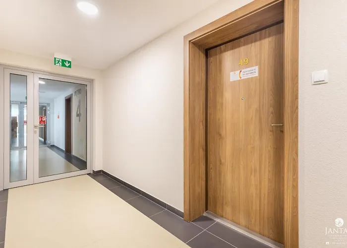 Bialy Dom By Jantar Διαμέρισμα *