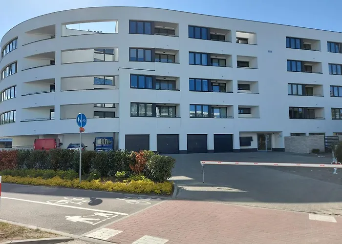 Bialy Dom By Jantar Kołobrzeg